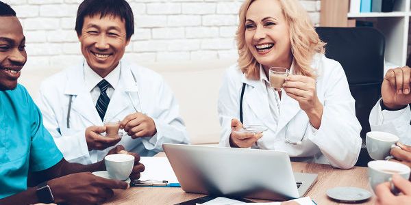 医師は孤独で燃えつきる/遺伝子が脂肪の付き方を決める/「 積ん読」は捨てる勇気を